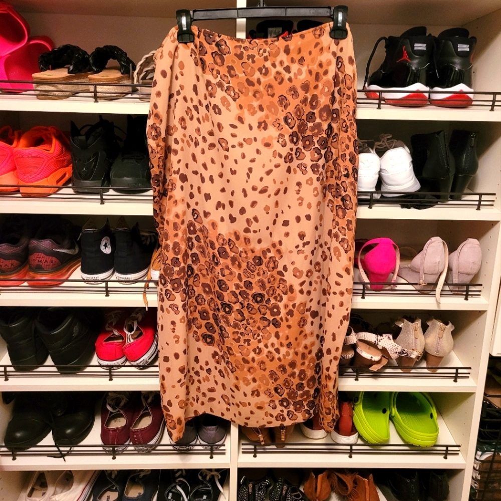Leopard skirt